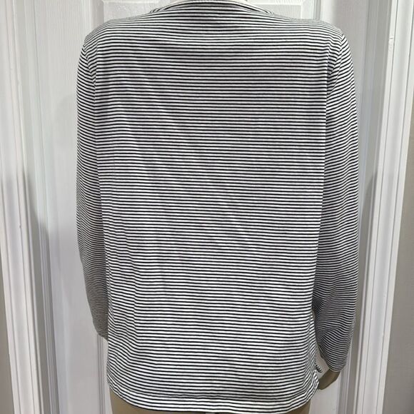 TALBOTS CREWNECK TEE-EMBELLISHED HEARTS - Picture 6 of 8